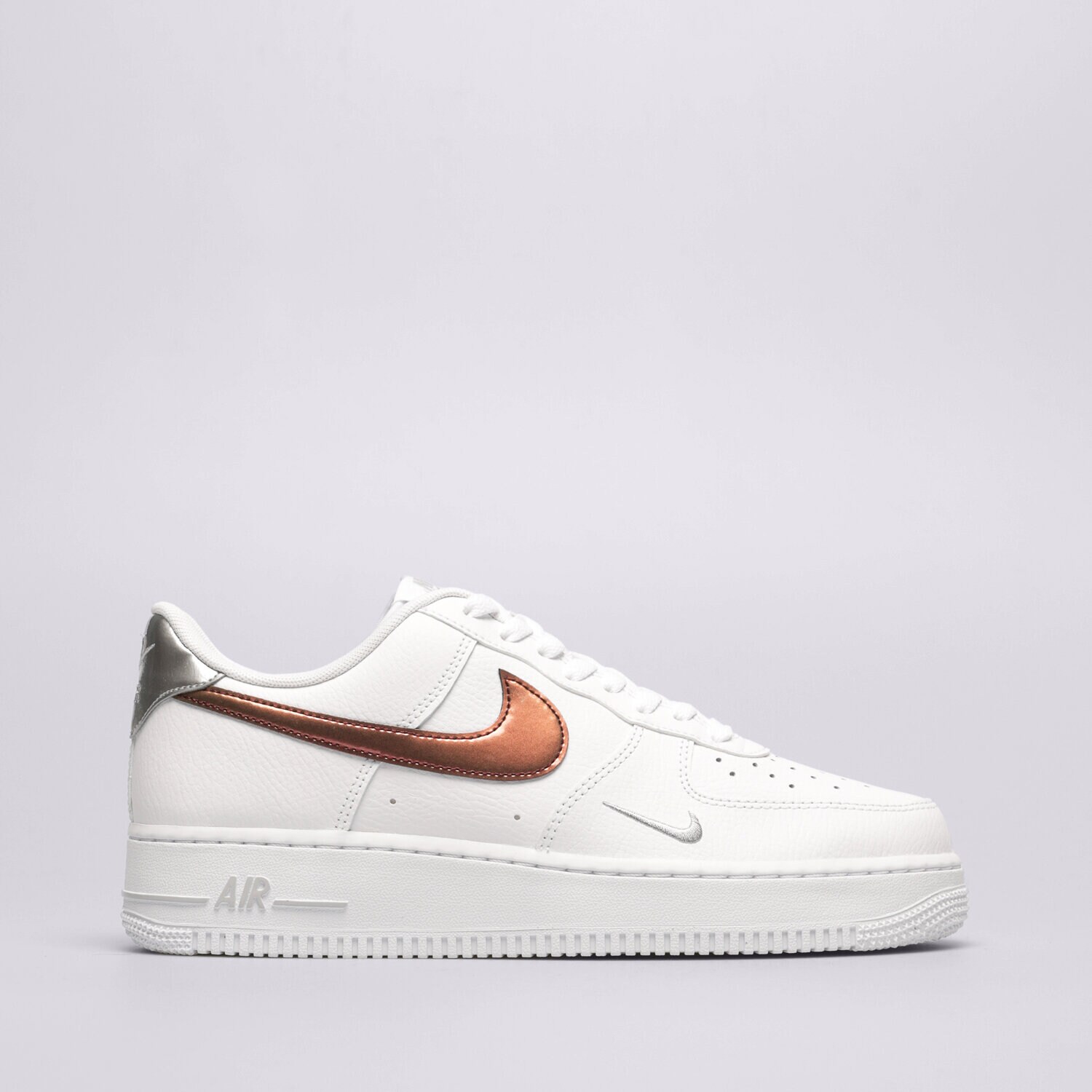 [Nike] AIR FORCE 1 07 ☆送料込☆ NIKE AIR FORCE 1 '07 FD0654-100 BIAŁY | Męskie Sneakersy w