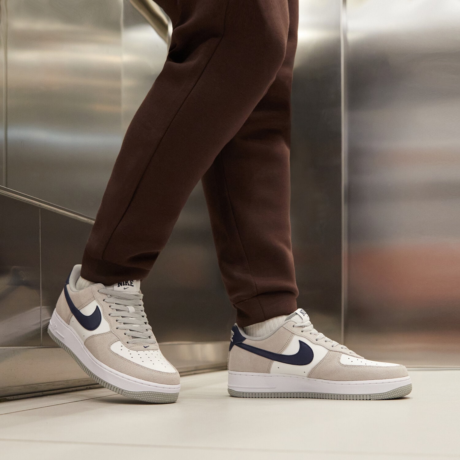 NIKE AIR FORCE '07 FD9748-001 SZARY Męskie Sneakersy w Sizeer