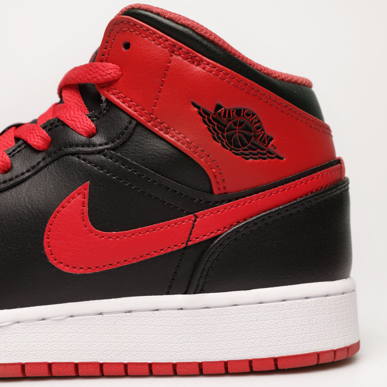 スニーカー NIKE AIR Jordan 1 MID(GS) DQ8423-060 AIR JORDAN 1 MID (GS) DQ8423-060 CZARNY | Dziecięce