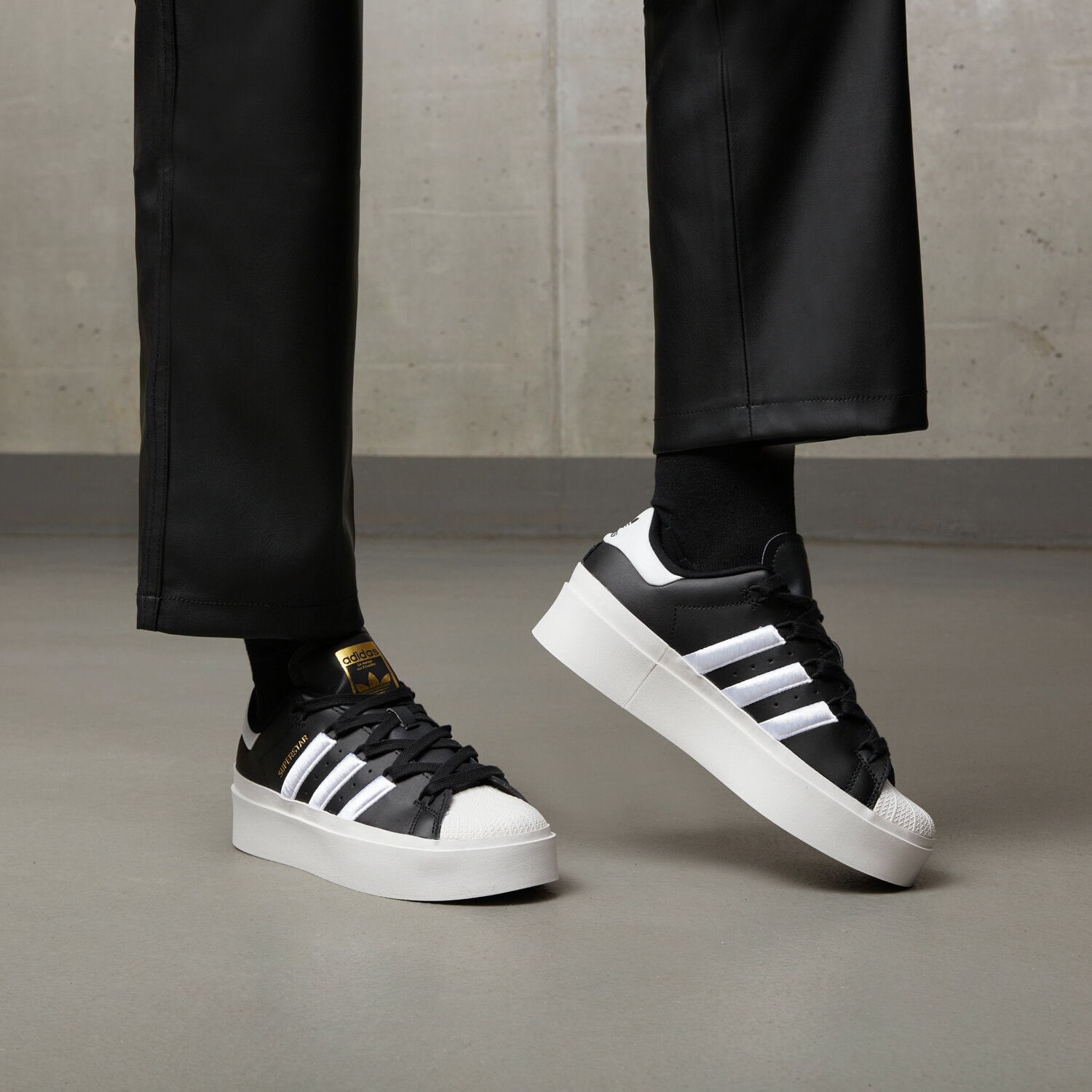★adidas★ Superstar Bonega W Black White GX1841 ADIDAS SUPERSTAR BONEGA W GX1841 CZARNY | Damskie Sneakersy