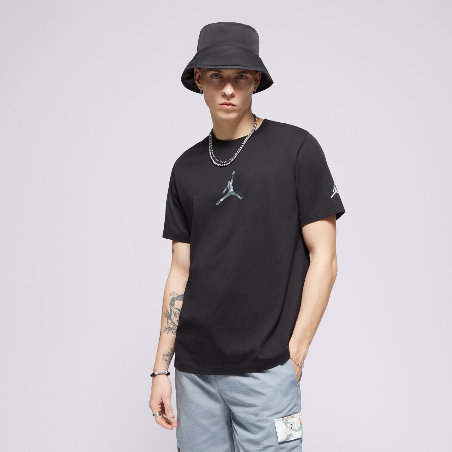ファッション人気ブランドランキング J M SHIRT T JORDAN BRAND CZARNY FD7029-010 CREW2 SS GFX ウェア