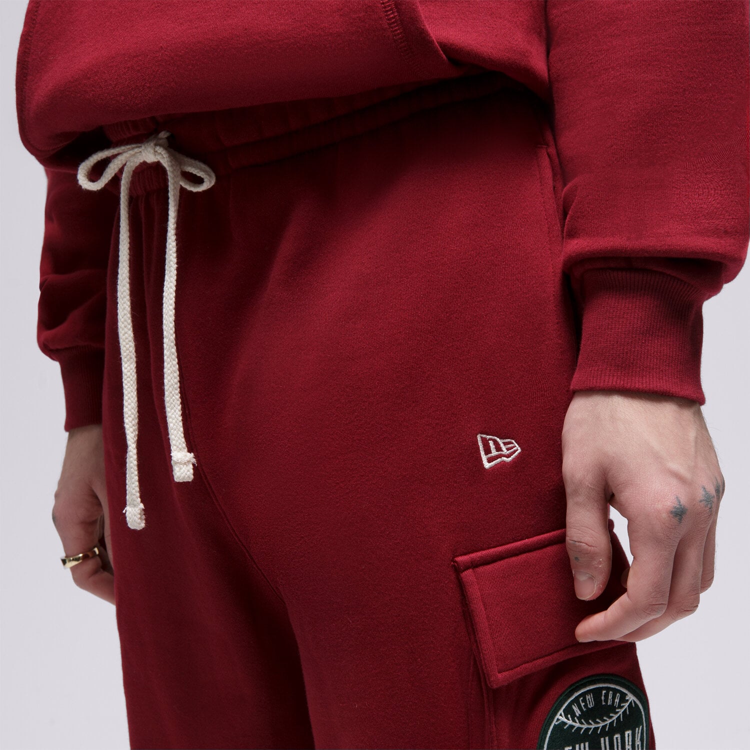 パンツ NED / BORDEAUX Gadid anoniem パンツ NED / BORDEAUX Gadid anoniem NED / BORDEAUX | GADID