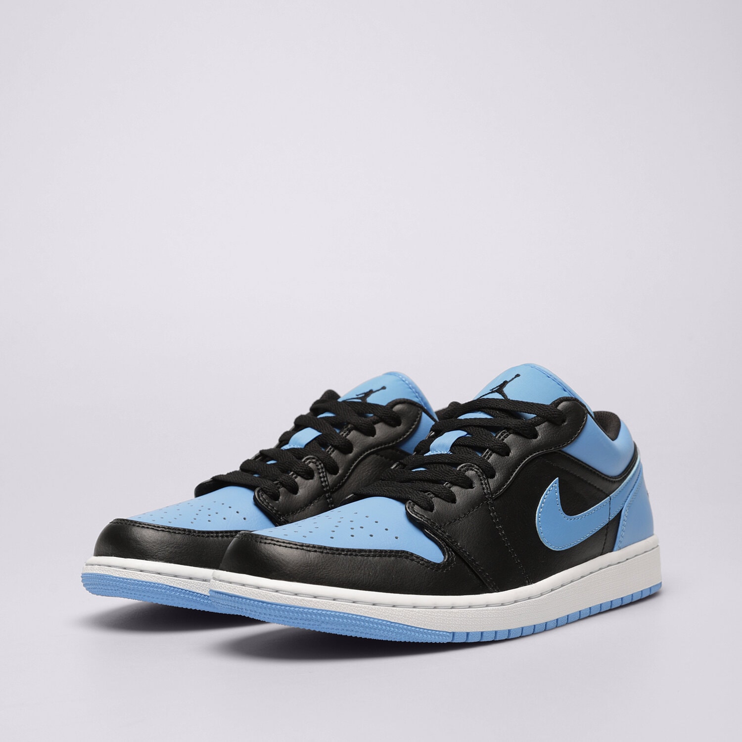 【専用nevermind.0411様】NIKE AIR JORDAN 1 LOW air-jordan-1-low-553558-041-