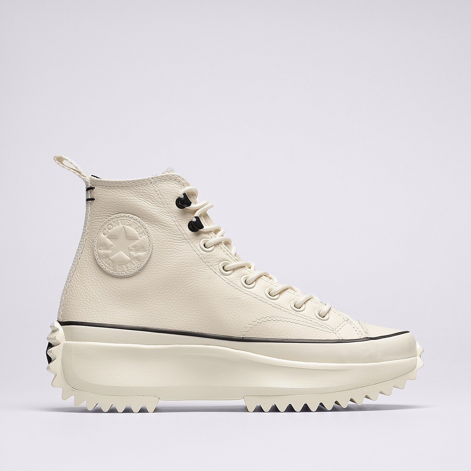 Converse Run Star Hike