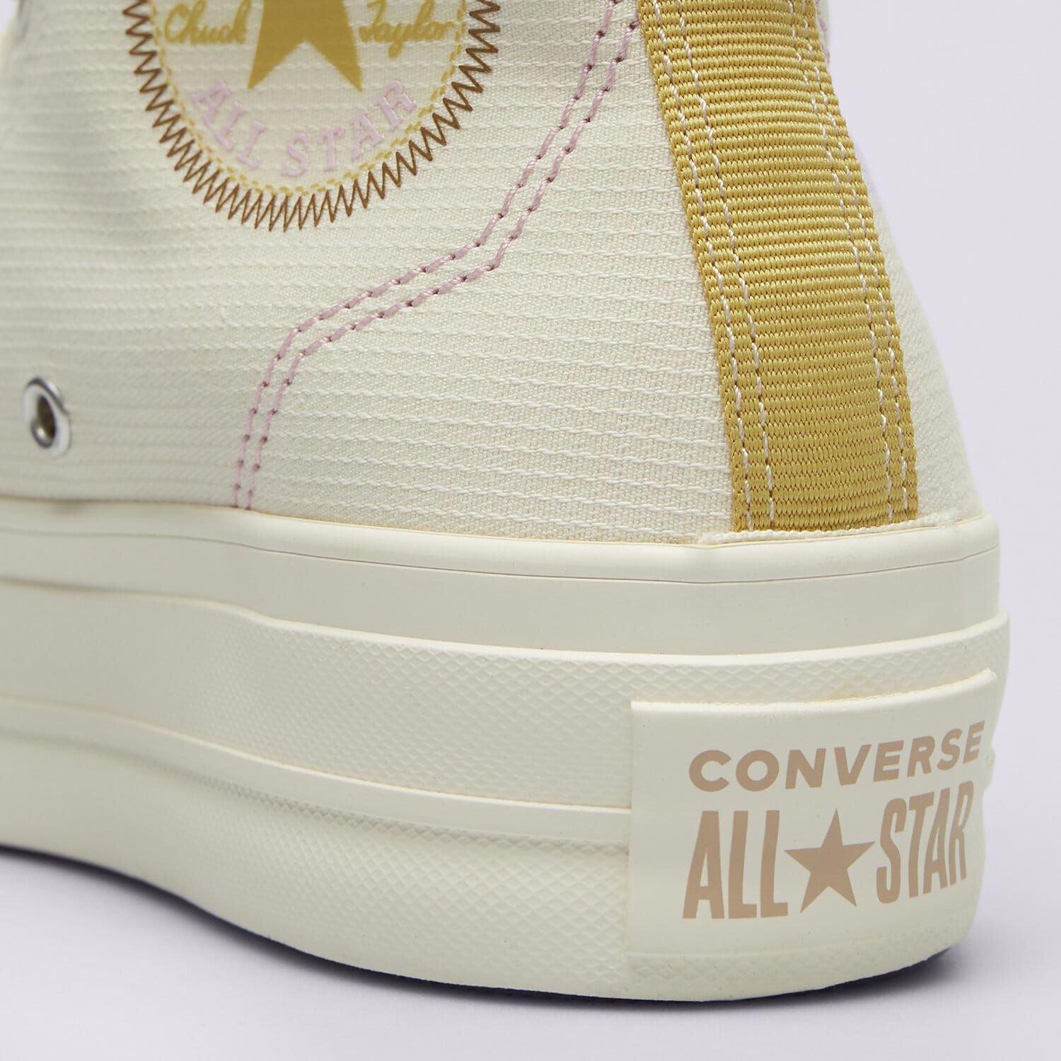 靴 CONVERSE Chuck Taylor 24750747_55778457_600.jpg