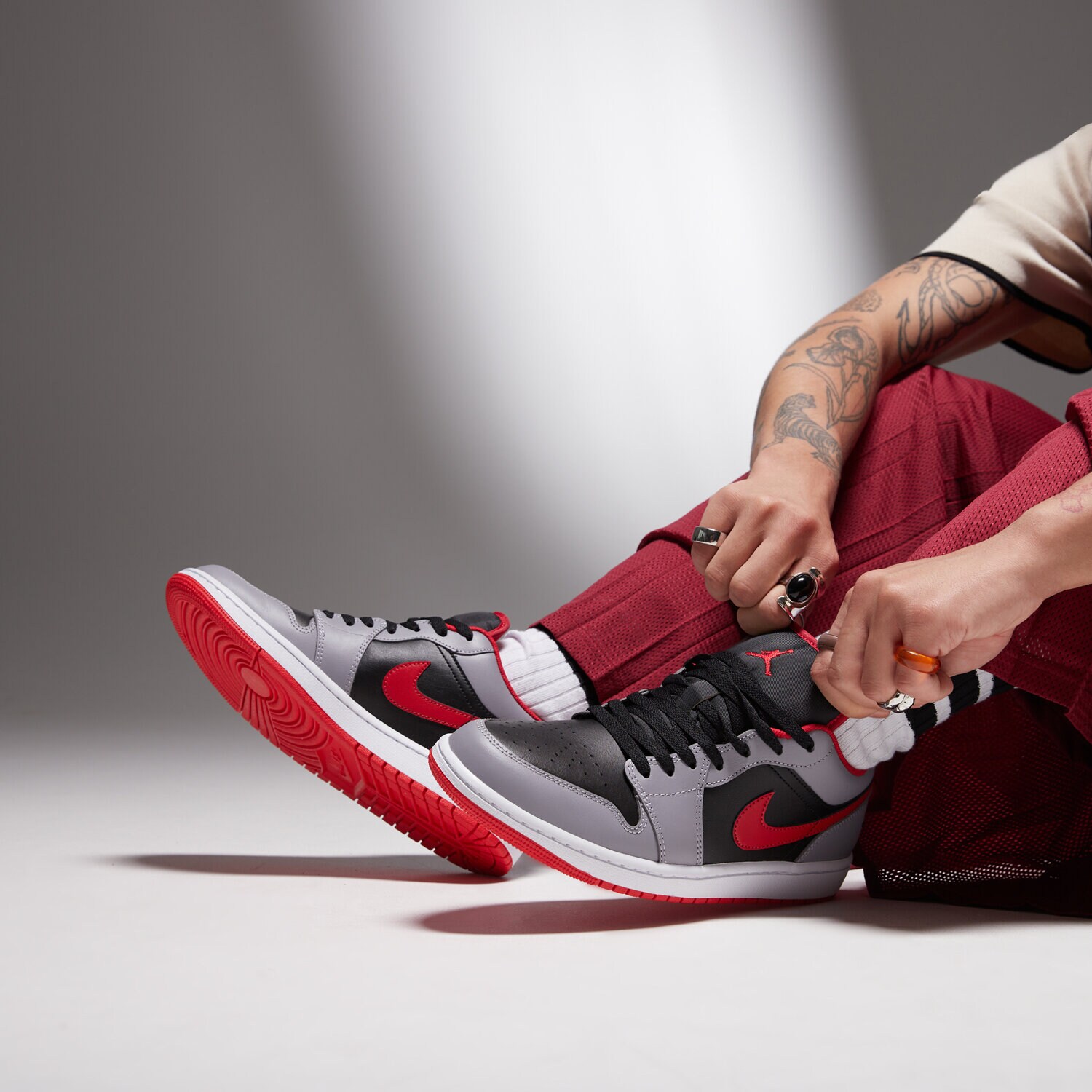 AIR JORDAN 1 LOW 553558-060 CZARNY | Męskie Sneakersy w Sizeer