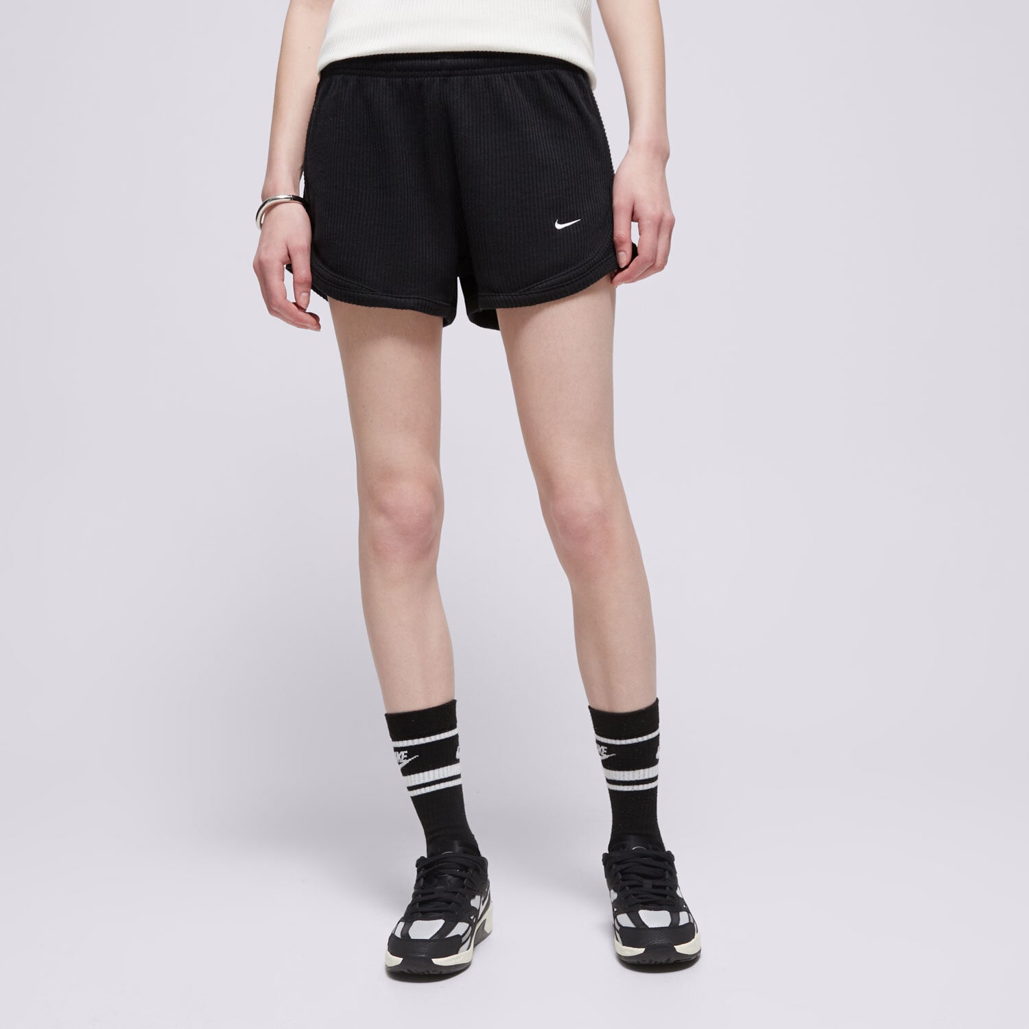 Nike Szorty W Nsw Nk Chll Wfl Mr 3