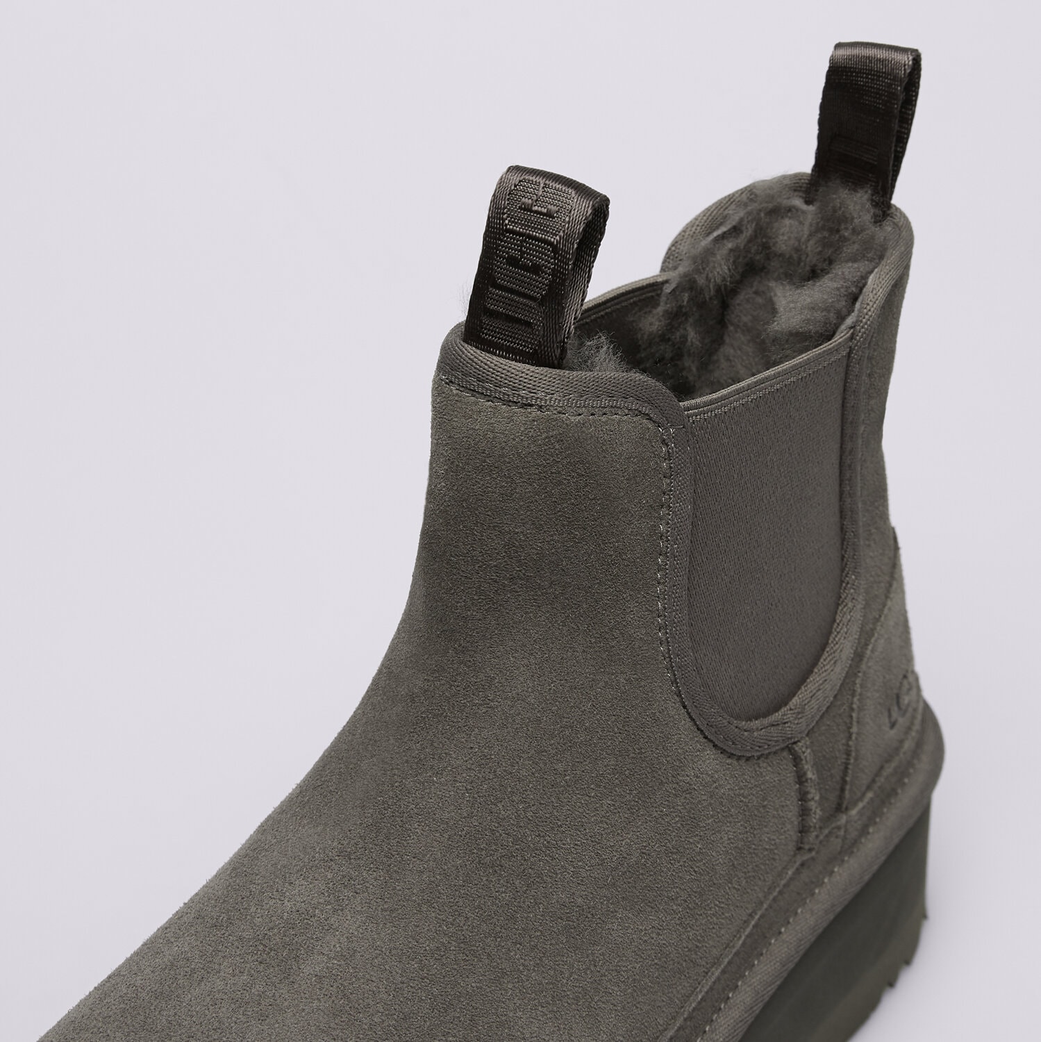 UGG Neumel Platform Chelsea グレー Neumel Platform Chelsea Chukka | UGG®