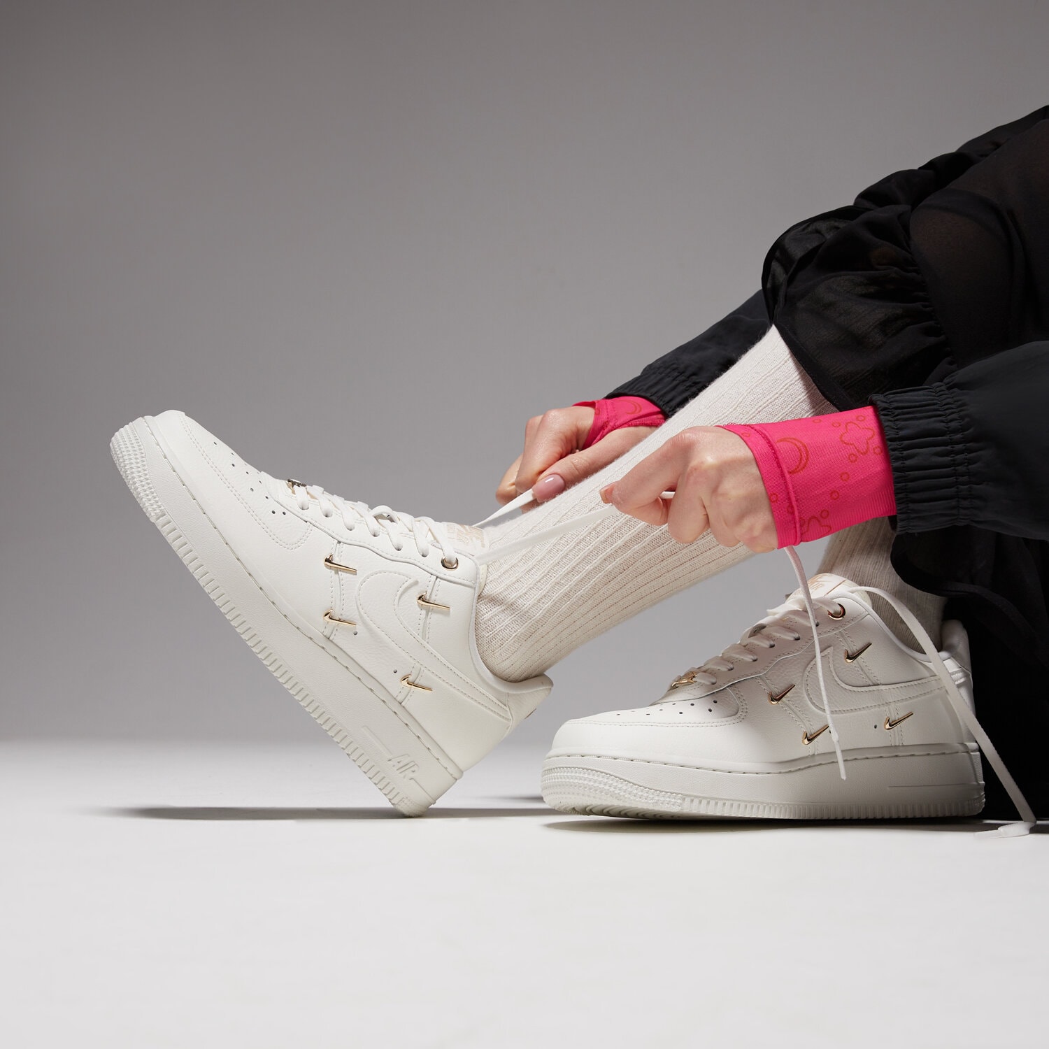 NIKE WMNS AIR FORCE 1 '07 LX CN FV3654-111 BEŻOWY | Damskie
