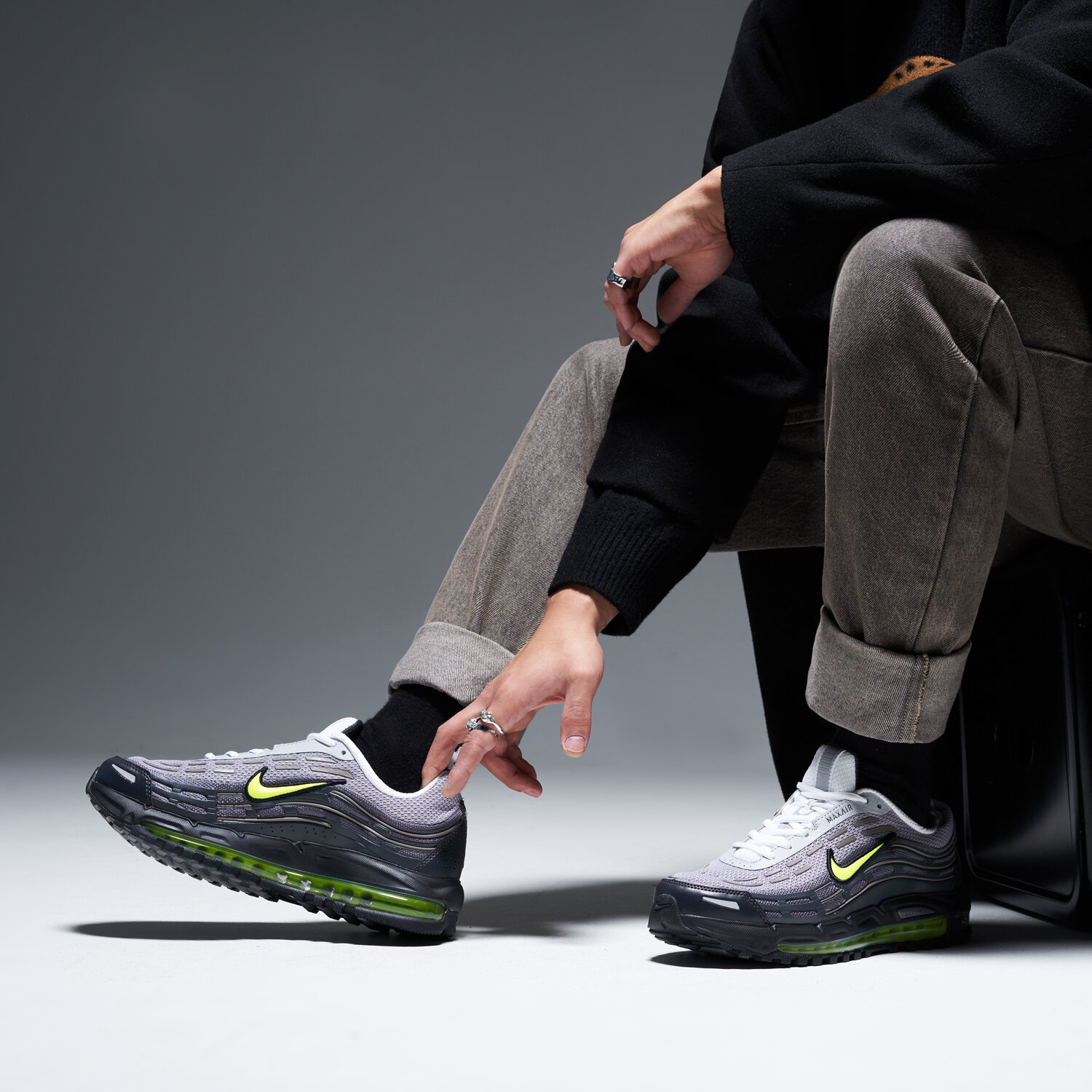 NIKE AIR MAX TL 2.5 FZ4110-010 SZARY | Męskie Sneakersy w Sizeer