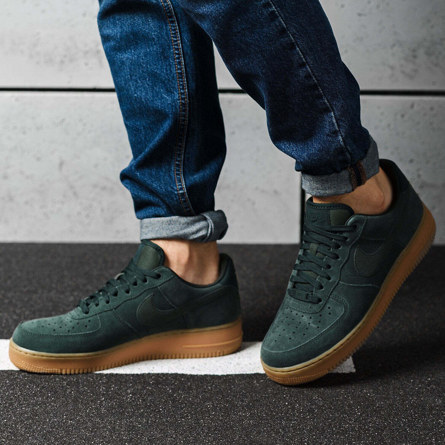 NIKE AIR FORCE 1 '07 LV8 SUEDE AA1117300 ZIELONY | Męskie