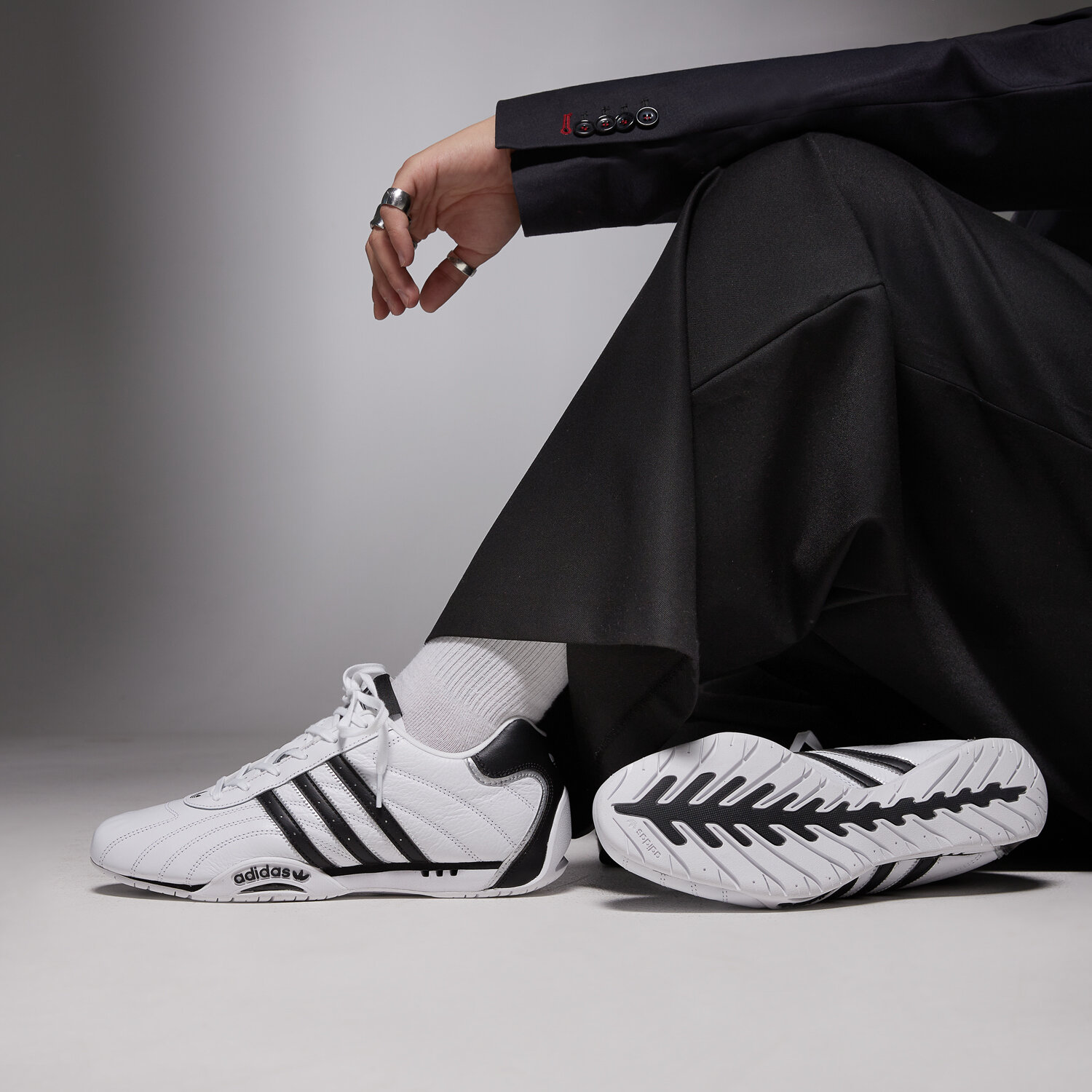 ★adidas★ ADIRACER LO White Black JH8732 22-29 ★大人気★ ADIDAS ADIRACER LO JH8732 BIAŁY | Męskie Sneakersy w Sizeer