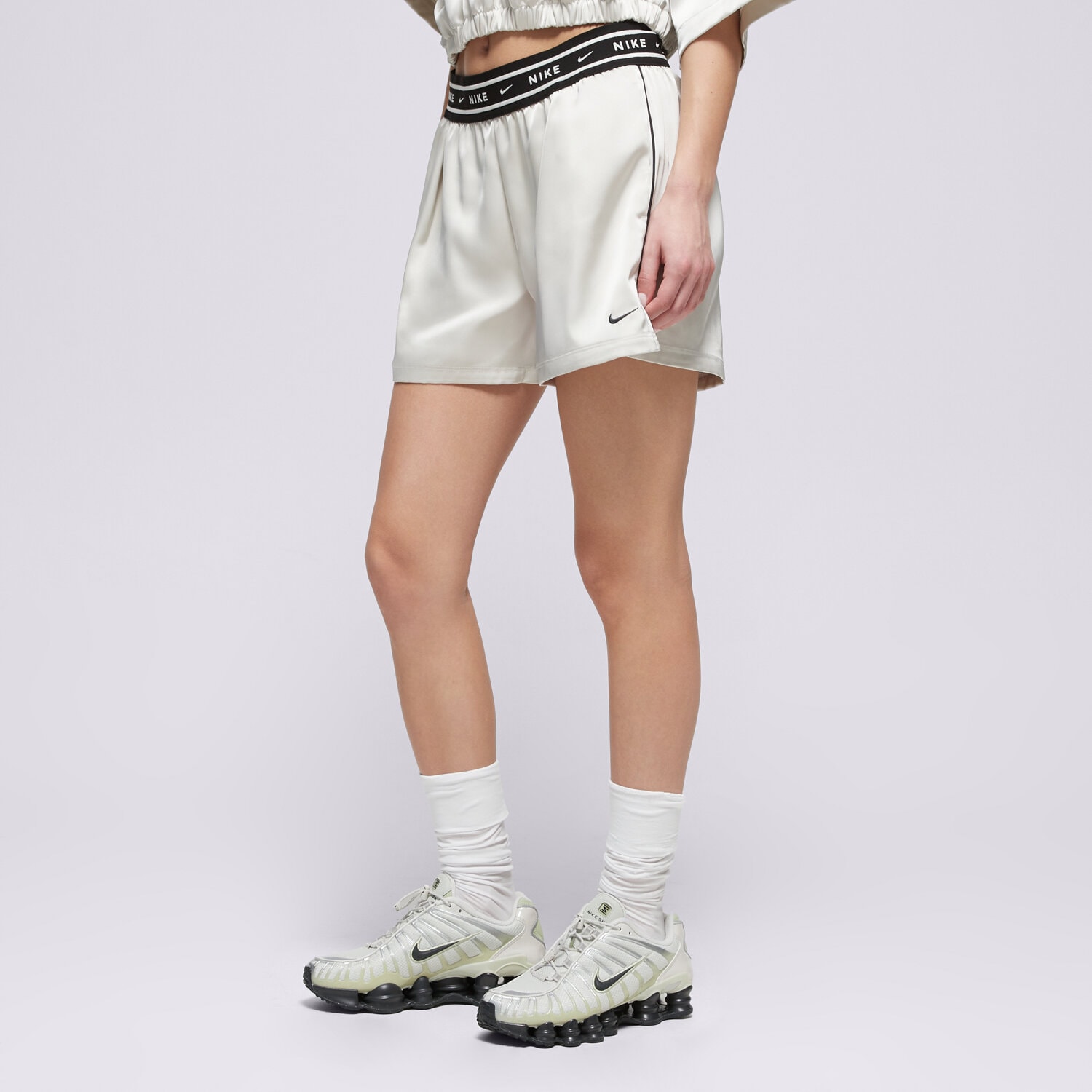 Nike Szorty W Nsw Offln Wvn Stn Short