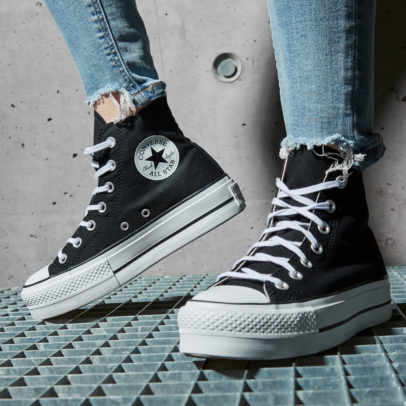 CONVERSE CHUCK TAYLOR ALL STAR LIFT 560845C | kolor CZARNY | Damskie Trampki | Buty w Sklep Sizeer