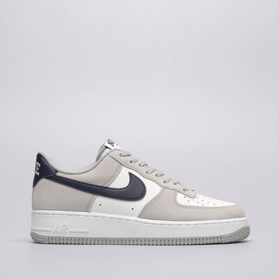 Nike Air Force 1 '07