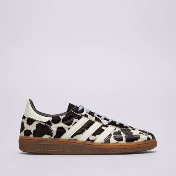 Historia marki adidas