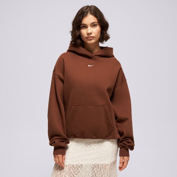 Goodie hoodie. Bluza z kapturem – jak ją nosić