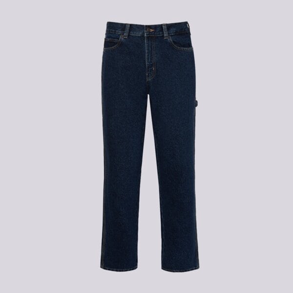 Jeans? Totalnie! Sprawdź pomysły na jeansowe total looki
